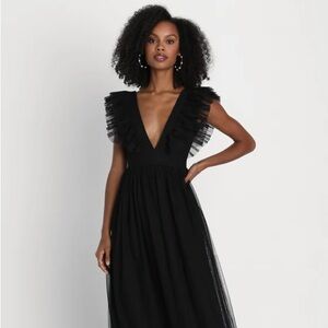 NWT Lulu's Simply Delighted Black Mesh Ruffled Backless Maxi Dress